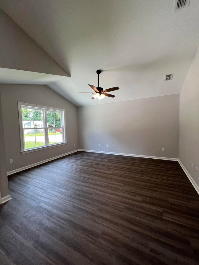 27 Naskapi St, Crawfordville, FL 32327 - photo 3