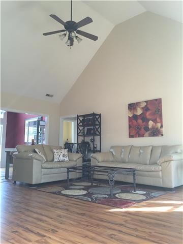Vaulted ceiling gives spacious feeling!