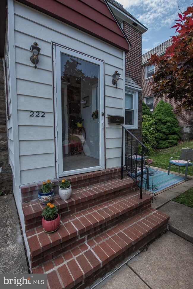 222 Blythe Ave, Drexel Hill, PA 19026 - photo 4
