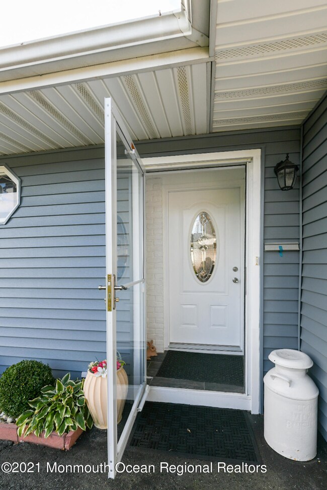 FRONT DOOR