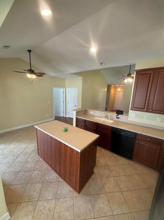 1001 Manassas Dr, Conway, SC 29526 - photo 3