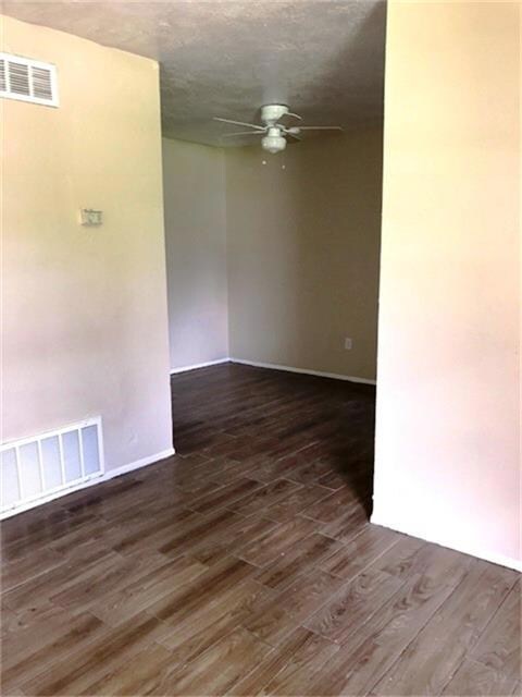 14302 Laredo St unit 14, Houston, TX 77015 - photo 5