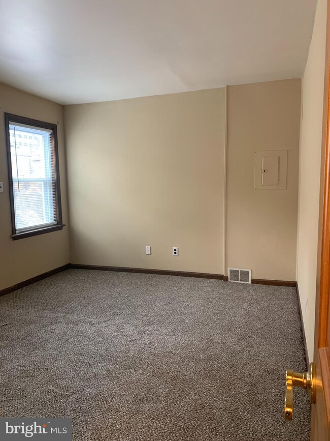 1227 N Tatnall St unit B, Wilmington, DE 19801 - photo 7