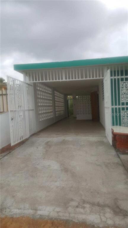 Calle 1 Urb Condado Moderno unit A 20, Caguas, PR 00725 - photo 2