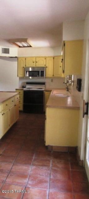 KITCHEN (3)
