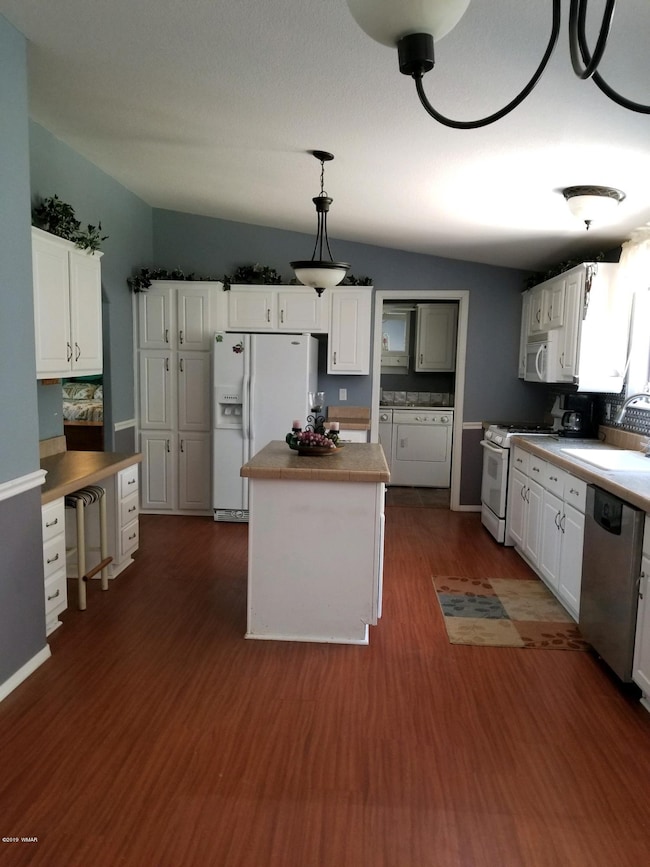 651 S 1st St, Show Low, AZ 85901 - photo 4