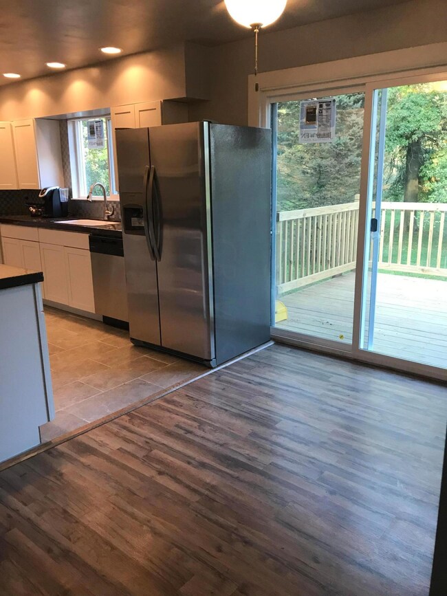Nice Dining Area