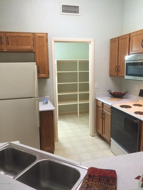 527 N 81st Place, Mesa, AZ 85207 - photo 3