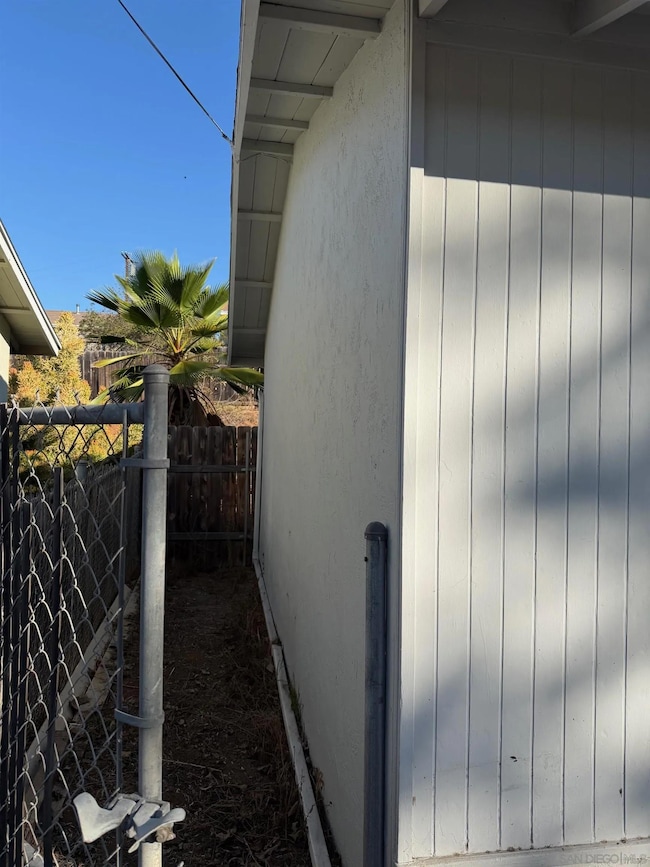 8810 Joris Way, La Mesa, CA 91941 - photo 5