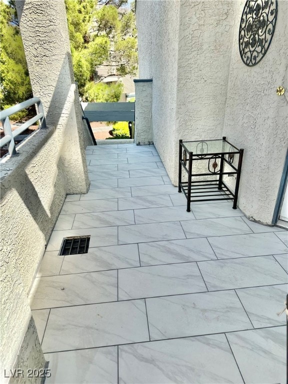 2716 Lodestone Dr, Las Vegas, NV 89117 - photo 7