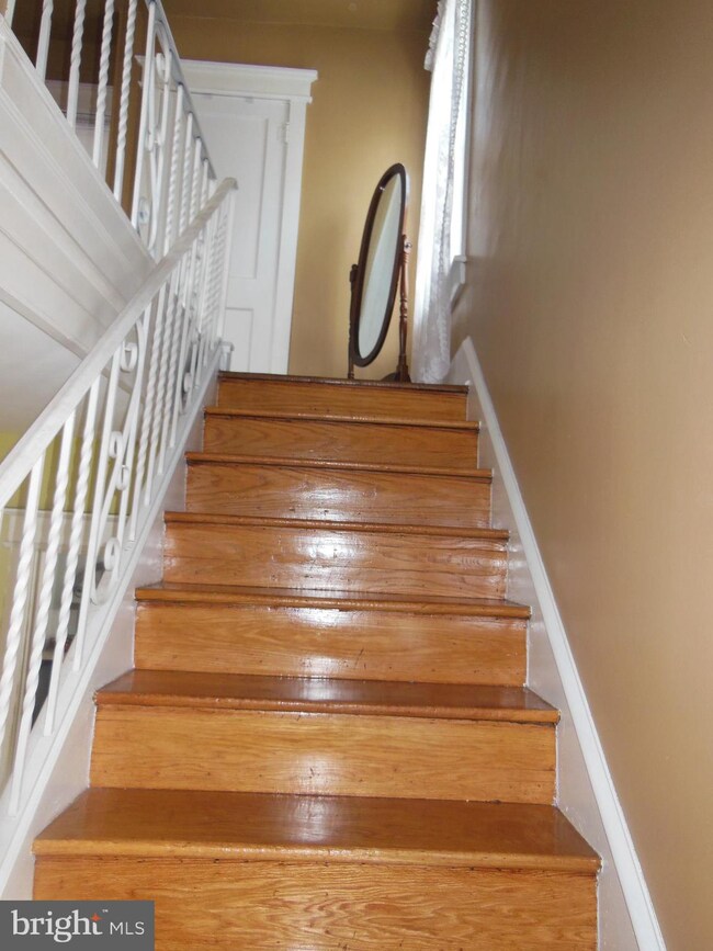 819 Park Ave, Collingswood, NJ 08108 - photo 5