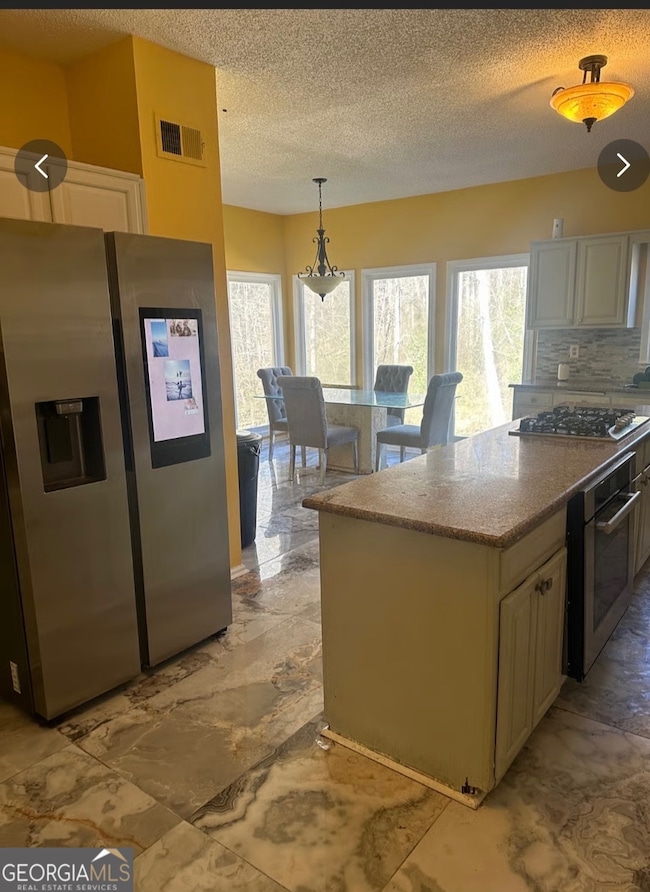 110 Blackwood Cir, Fayetteville, GA 30214 - photo 4