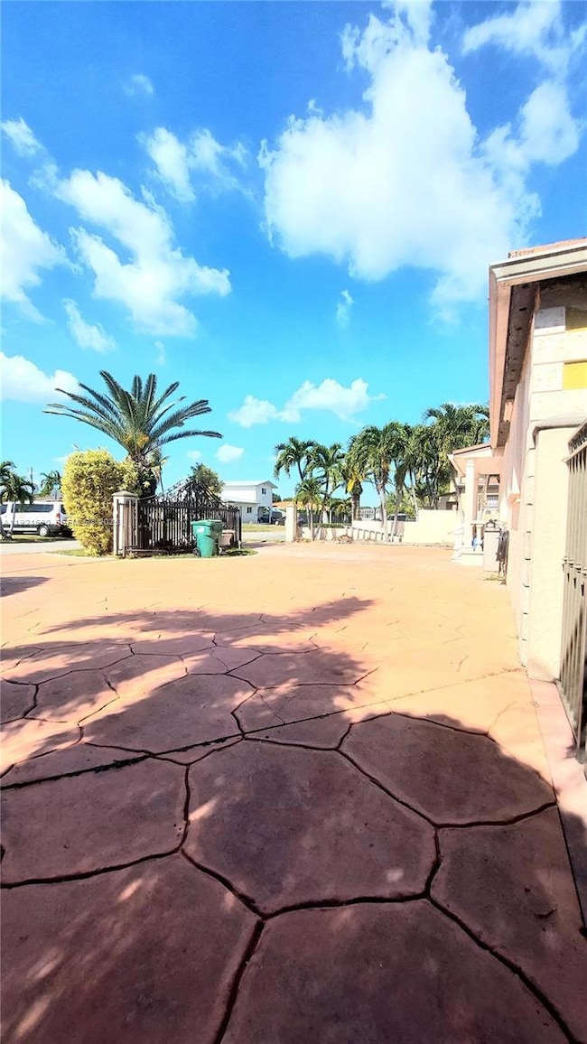 2145 SW 76th Ave, Miami, FL 33155 - photo 3