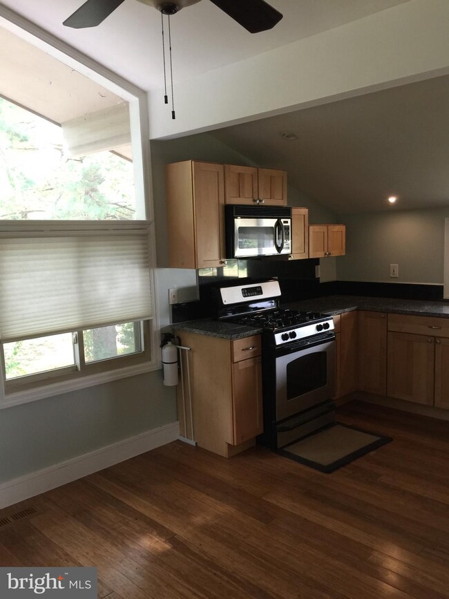 504 Lehigh Rd S, Glassboro, NJ 08028 - photo 6