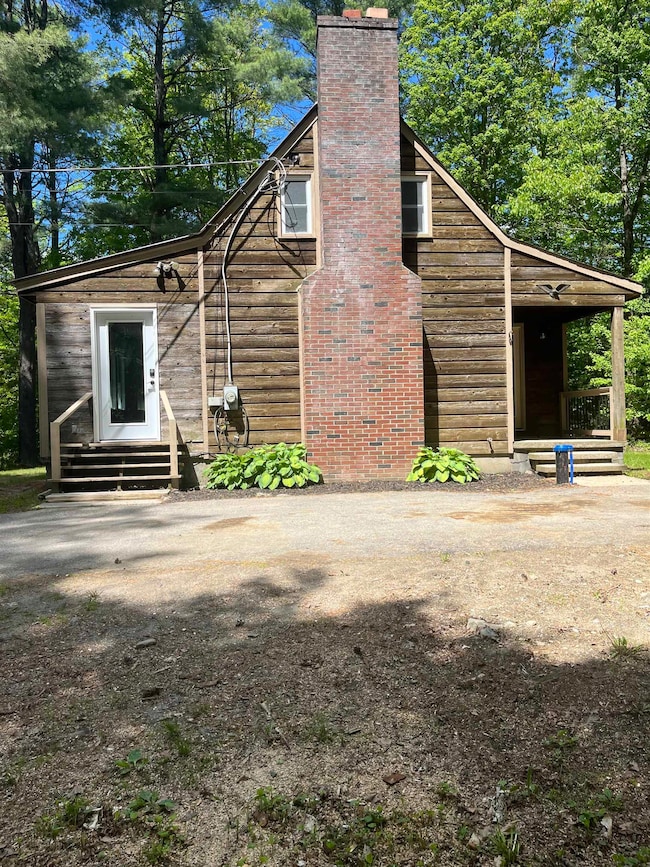 Entrances on driveway side