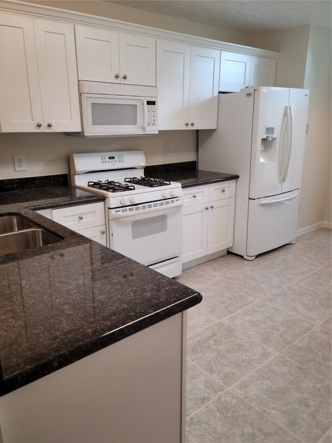 6606 Grand Haven Dr, Houston, TX 77088 - photo 3