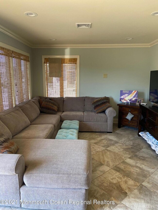 315 Cutter Ln, Mantoloking, NJ 08738 - photo 4