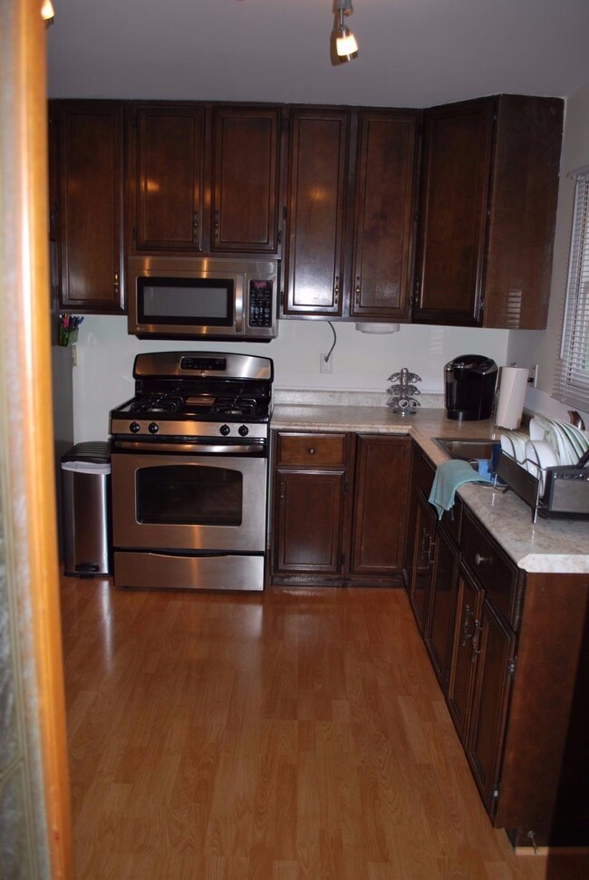 4460 W Guadalupe Cir, East Chicago, IN 46312 - photo 7