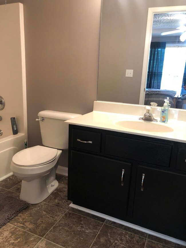 384 Forest Ridge Dr, Mount Washington, KY 40047 - photo 6