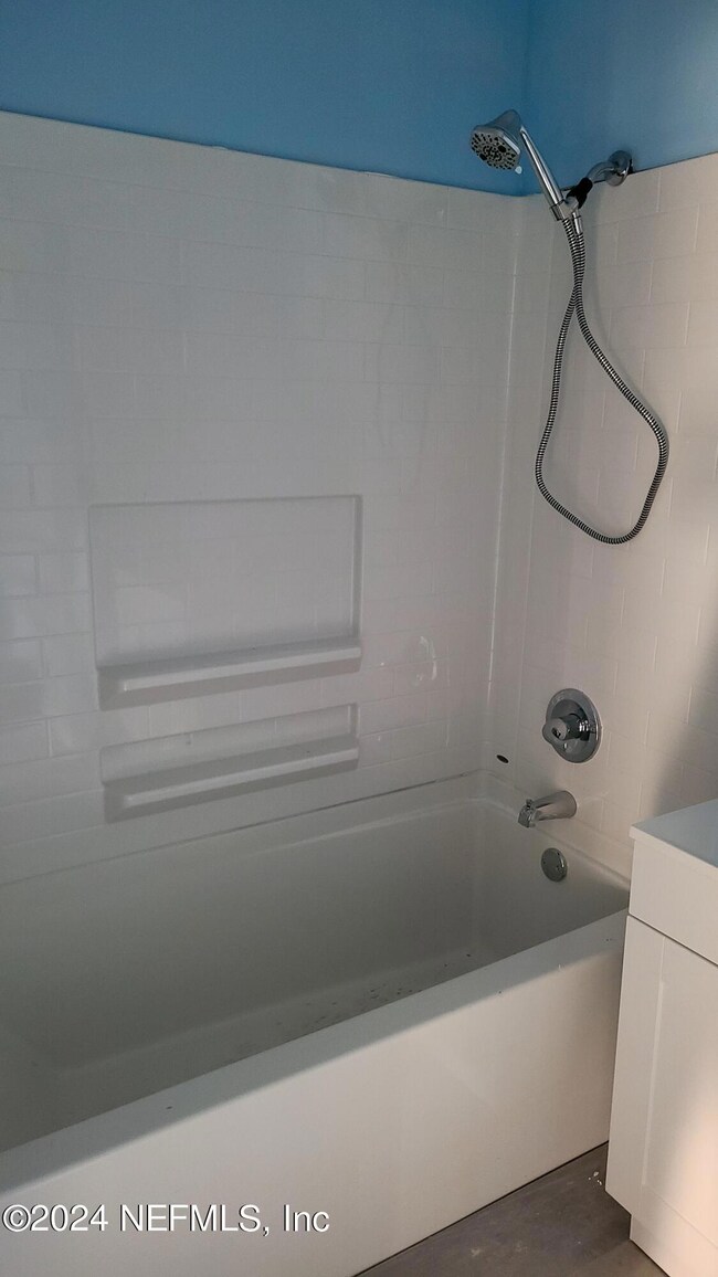 5341 Tequesta Ct, Jacksonville, FL 32244 - photo 2