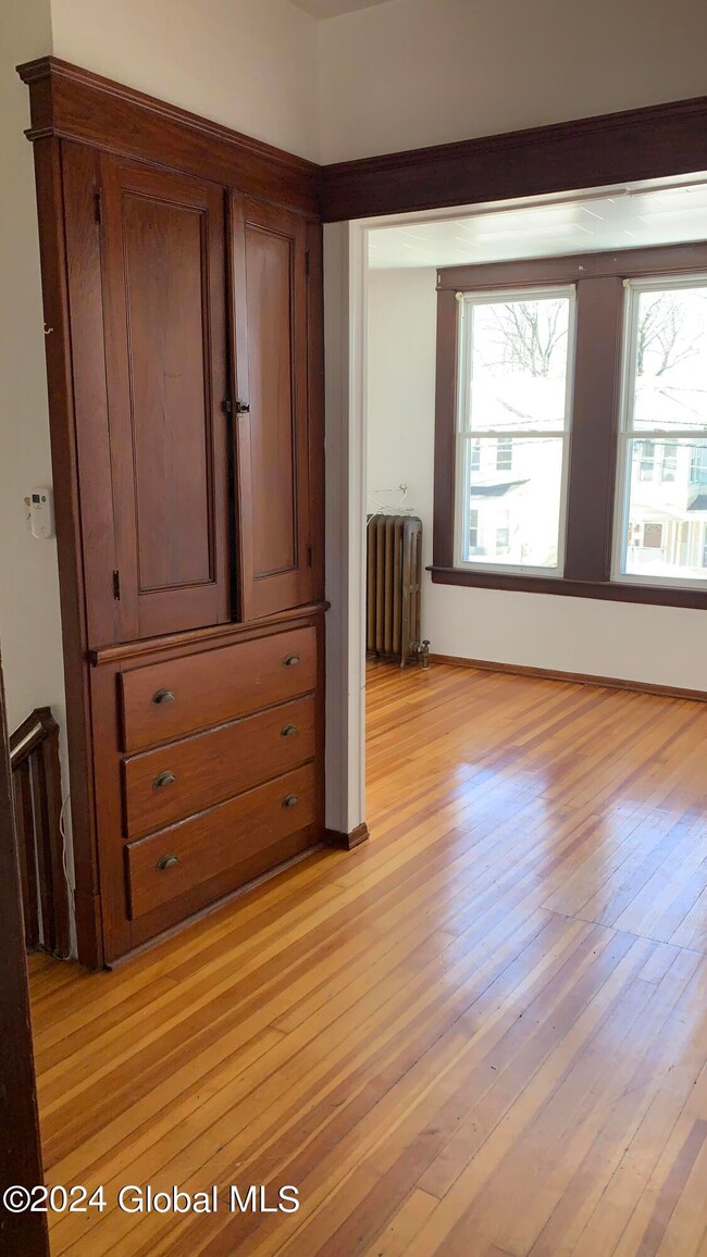 1 King Ave, Albany, NY 12206 - photo 4