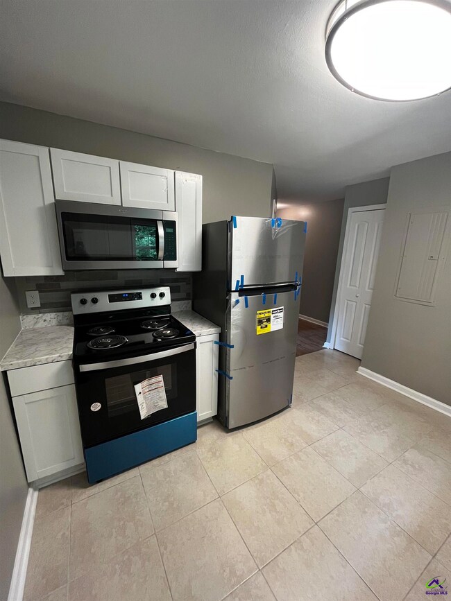 805 S 3rd St, Warner Robins, GA 31088 - photo 4