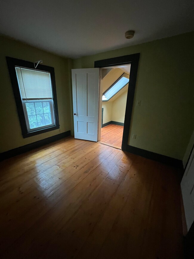 595 E Deering Rd, Deering, NH 03244 - photo 6