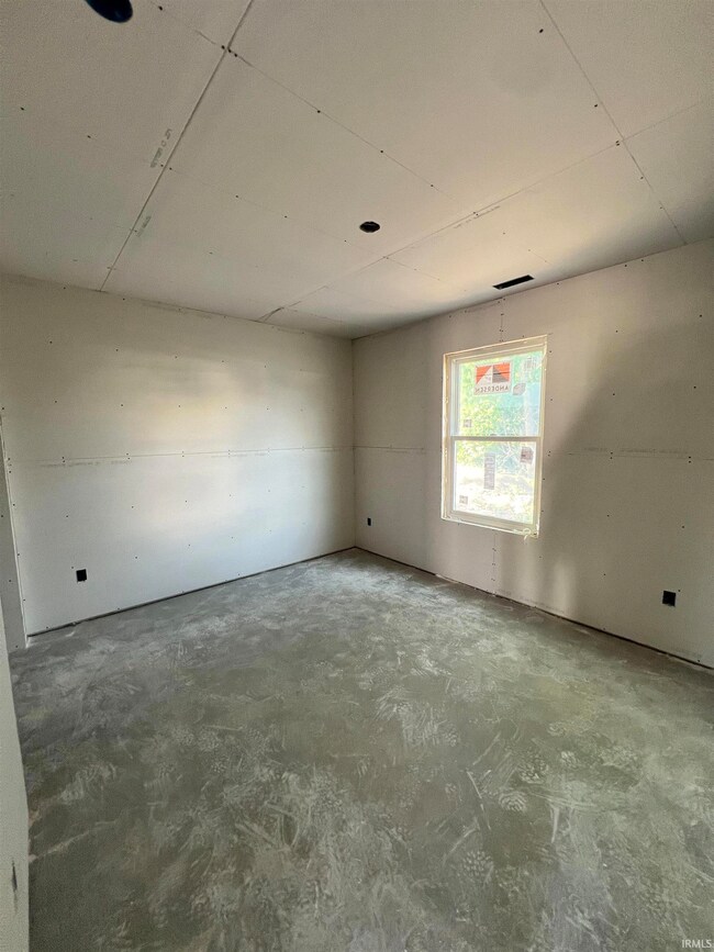 2049 Duncan Dr, Huntington, IN 46750 - photo 5