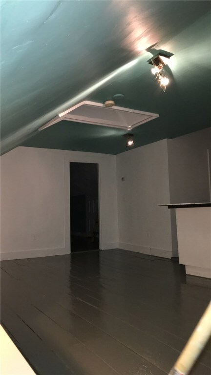 152 Broadway unit 6, Newport, RI 02840 - photo 2