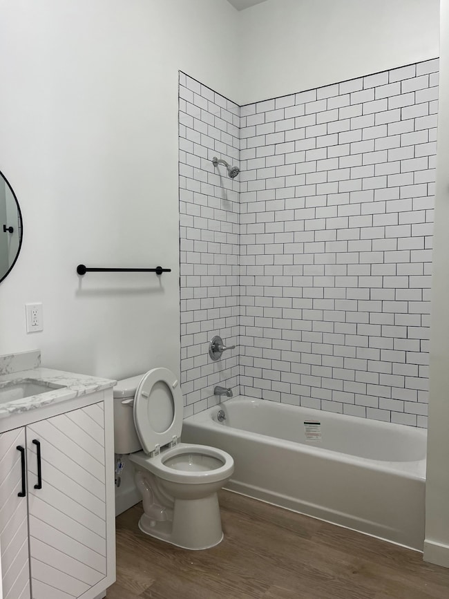 191 Ashburton Ave unit 1B, Yonkers, NY 10701 - photo 2