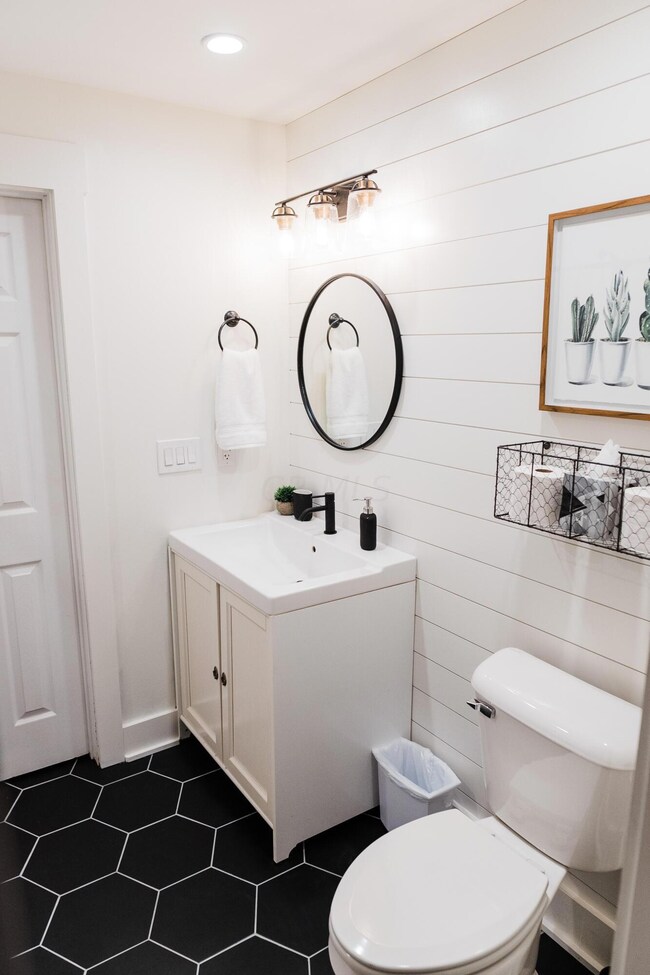 402 W 3rd Ave unit 3, Columbus, OH 43201 - photo 6