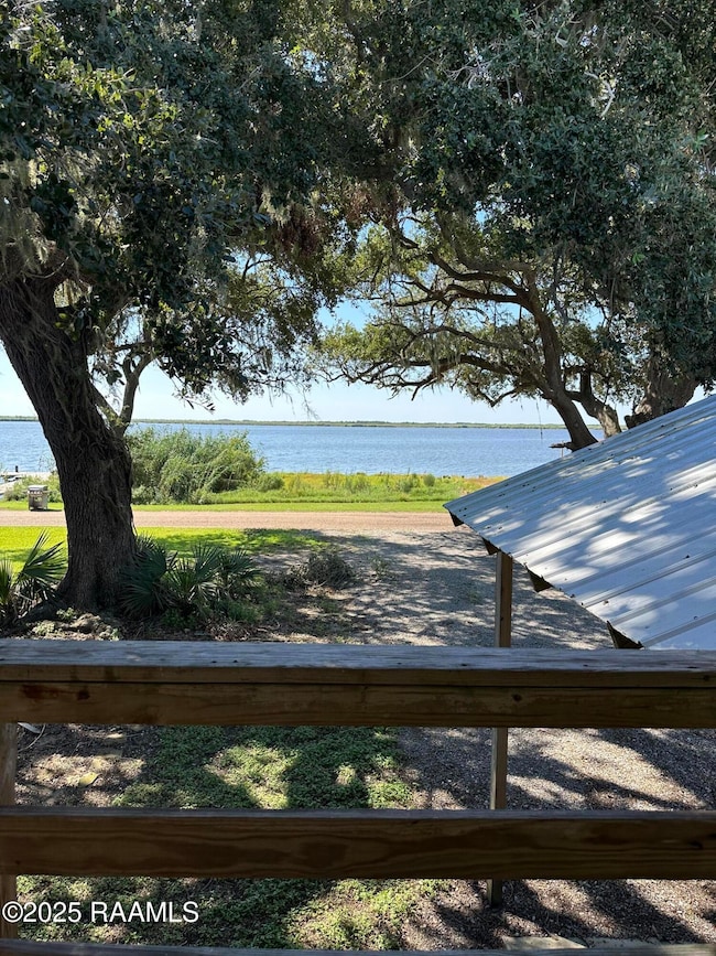 24352 Front Ridge Rd, Kaplan, LA 70548 - photo 3