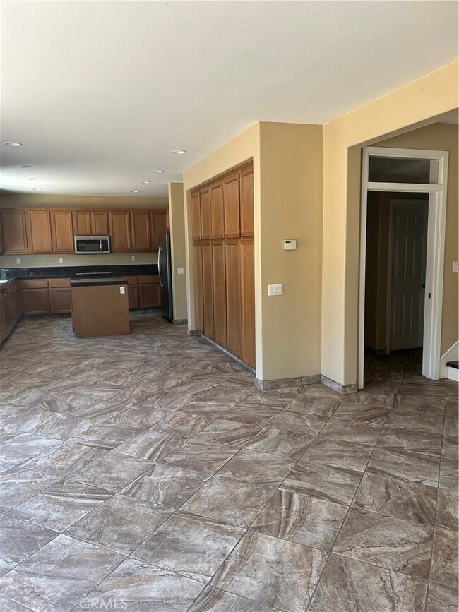 33722 Wagon Train Dr, Wildomar, CA 92595 - photo 4