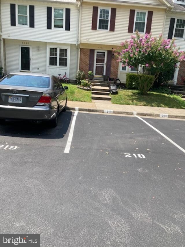 8946 Waldren Way, Lorton, VA 22079 - photo 2