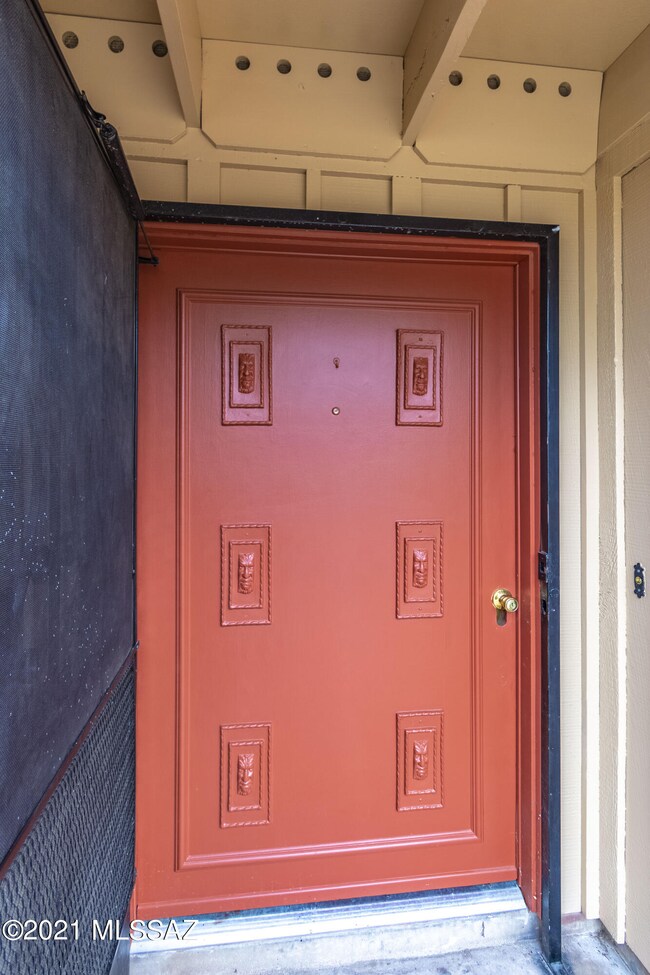 8548 E Beverly St__001