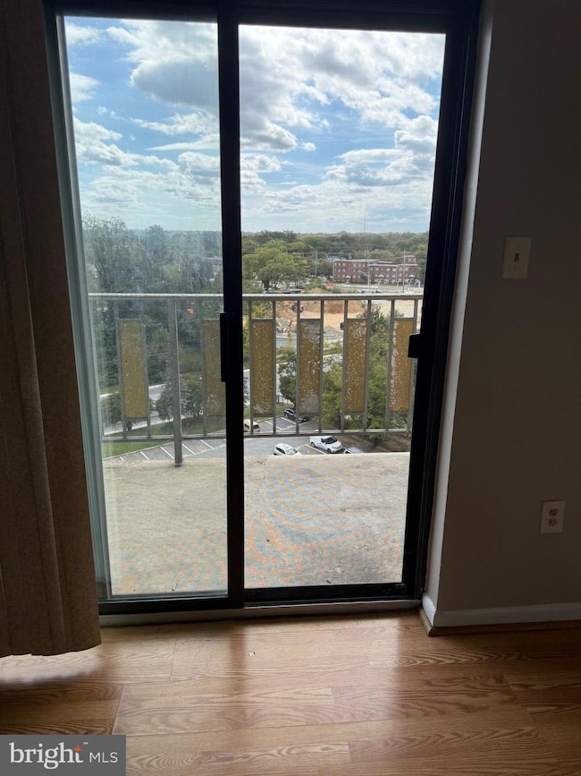 Pineway Towers Condominiums unit 1004, Silver Spring, MD 20903 - photo 3