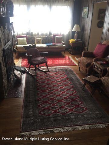 90 East Loop FAMILY ROOM FIREPLACE
