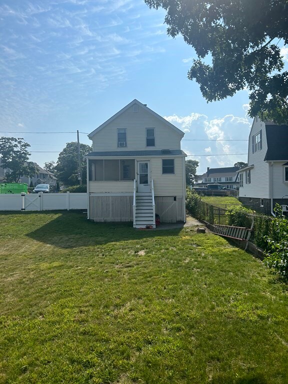 142 Albatross Rd, Quincy, MA 02169 - photo 4