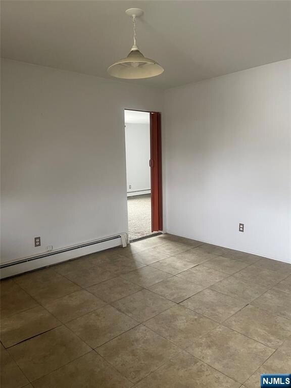 203 Westervelt Place unit 2, Lodi, NJ 07644 - photo 5