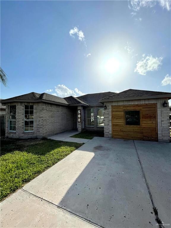 508 Island St, Weslaco, TX 78596 - photo 2