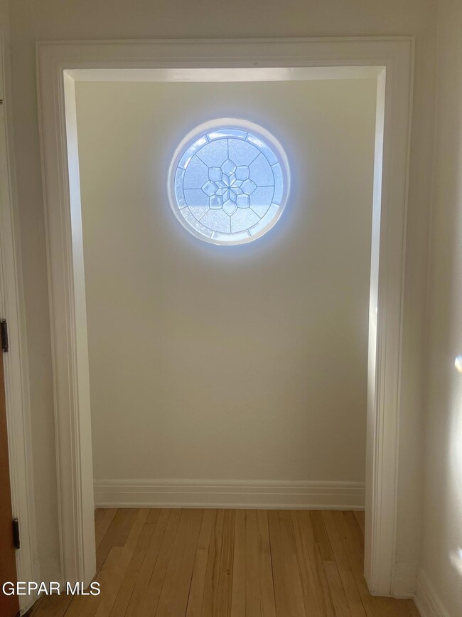 2511 Savannah Ave, El Paso, TX 79930 - photo 2