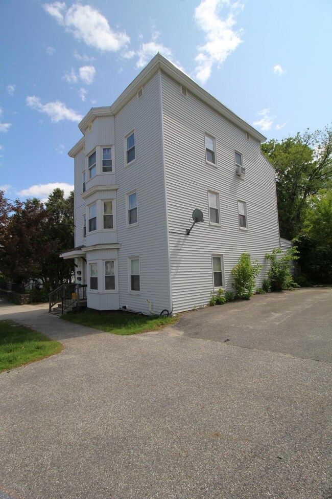 7. 49 Fourth St