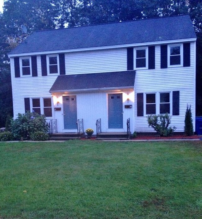 39 Wakefield Ave, Saco, ME 04072 - photo 6