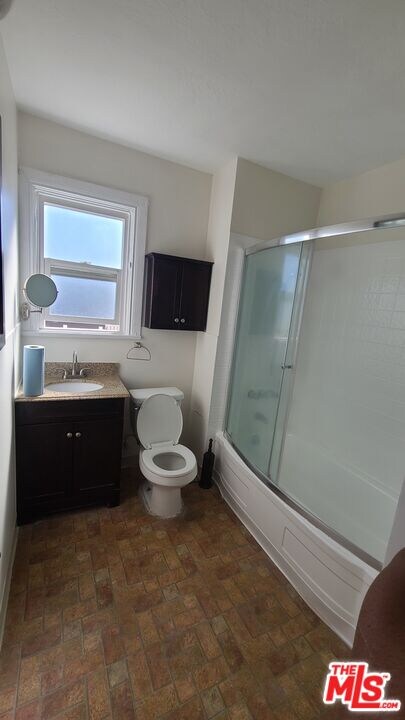 1854 S La Brea Ave, Los Angeles, CA 90019 - photo 4