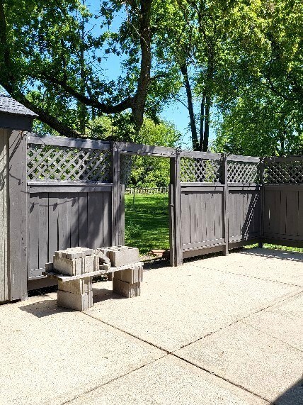 unlisted-address, Country Club Hills, IL 60478 - photo 5