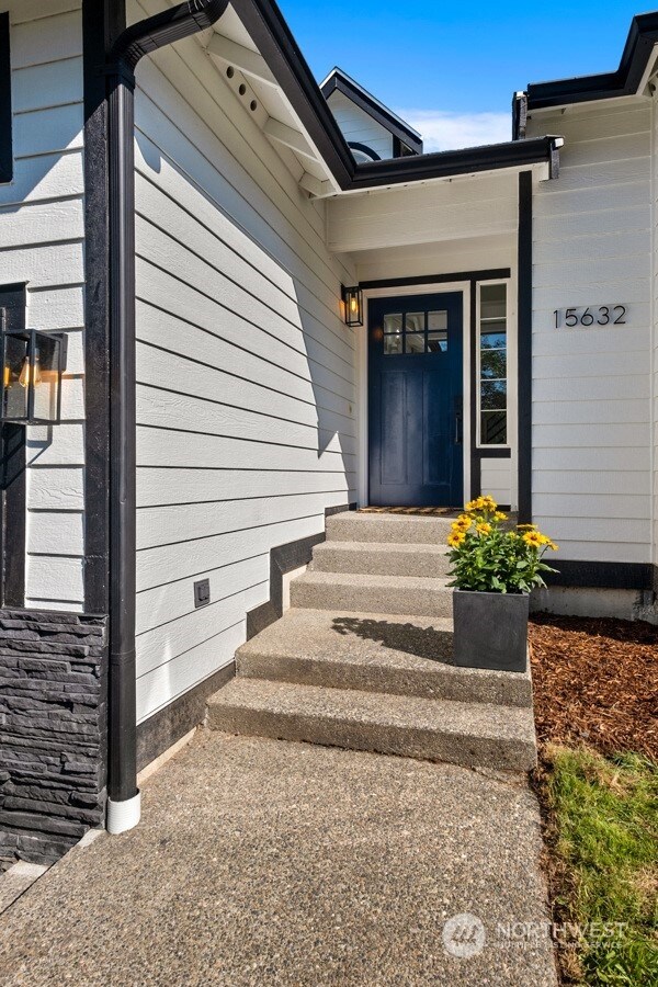 15632 SE 254th Place, Covington, WA 98042 - photo 2