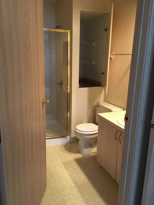 bathroom2