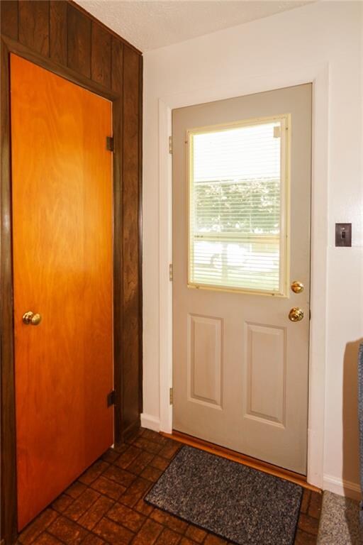 798 N Forsythe St, Franklin, IN 46131 - photo 3