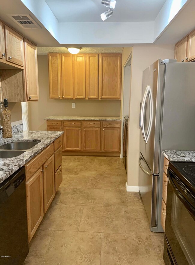Kitchen 1