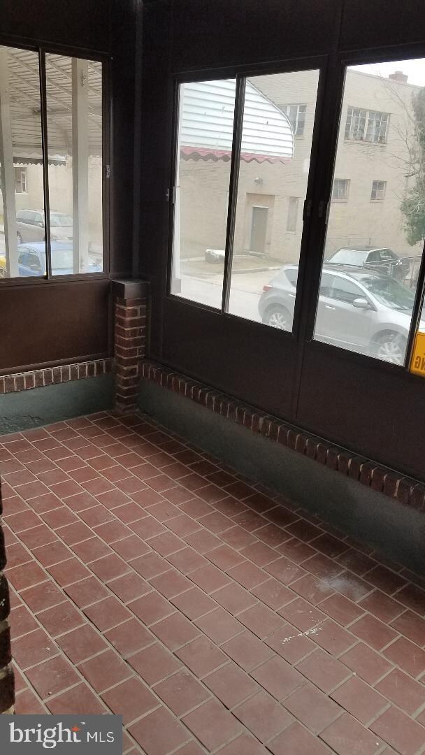 2844 W Mulberry St, Baltimore, MD 21223 - photo 4